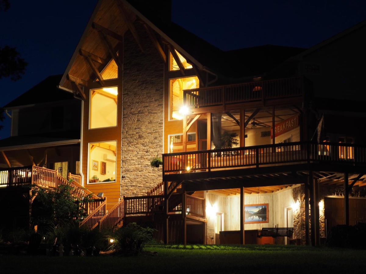 Bedford Landings Bed & Breakfast Moneta Экстерьер фото