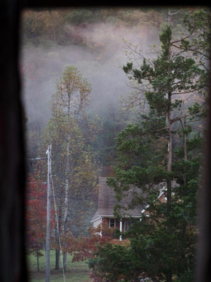 Bedford Landings Bed & Breakfast Moneta Экстерьер фото